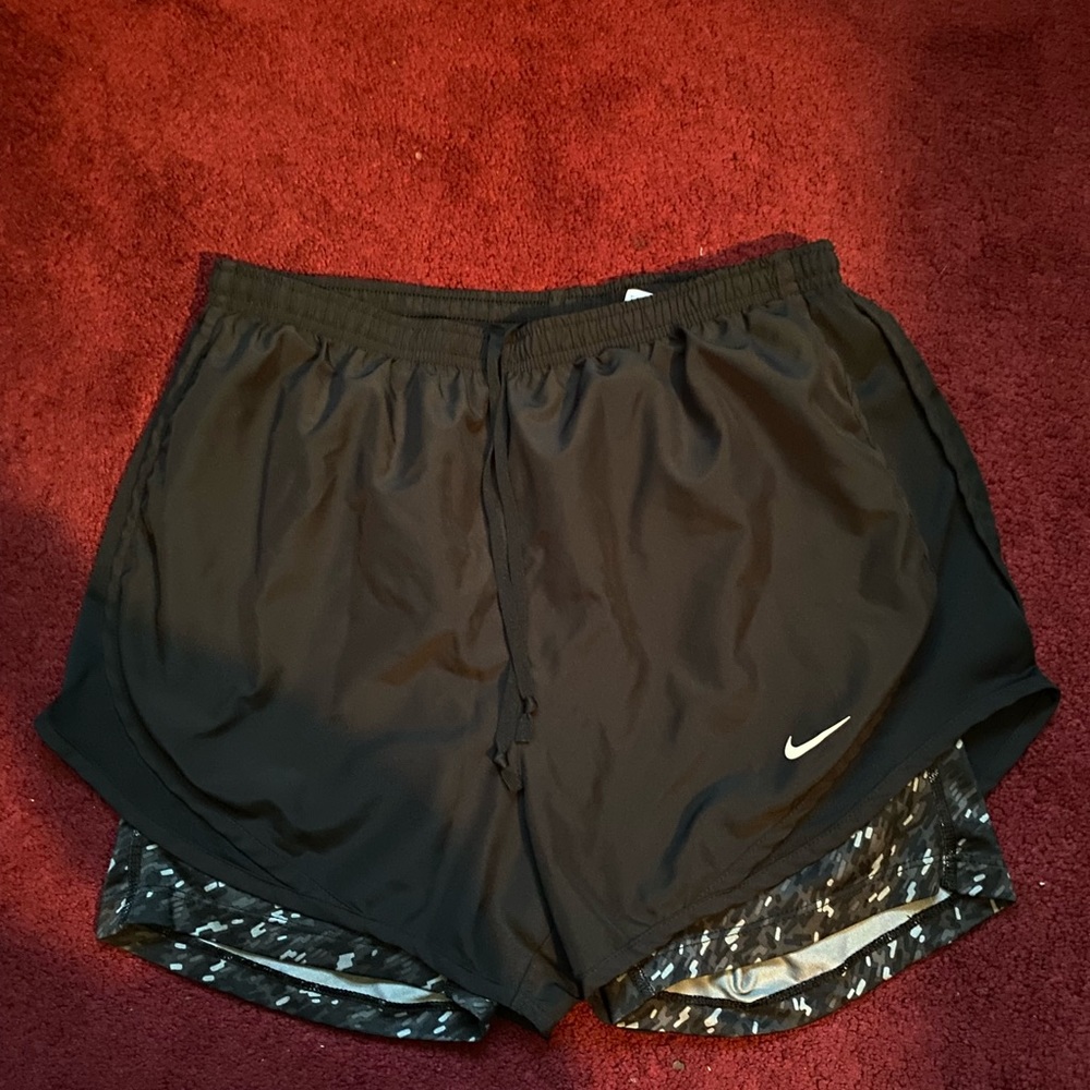 Nike Dri-Fit 2 in 1 Running shorts